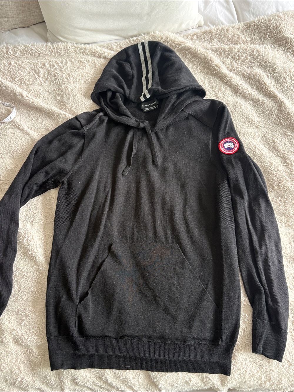 Canada goose knit hoodie size small